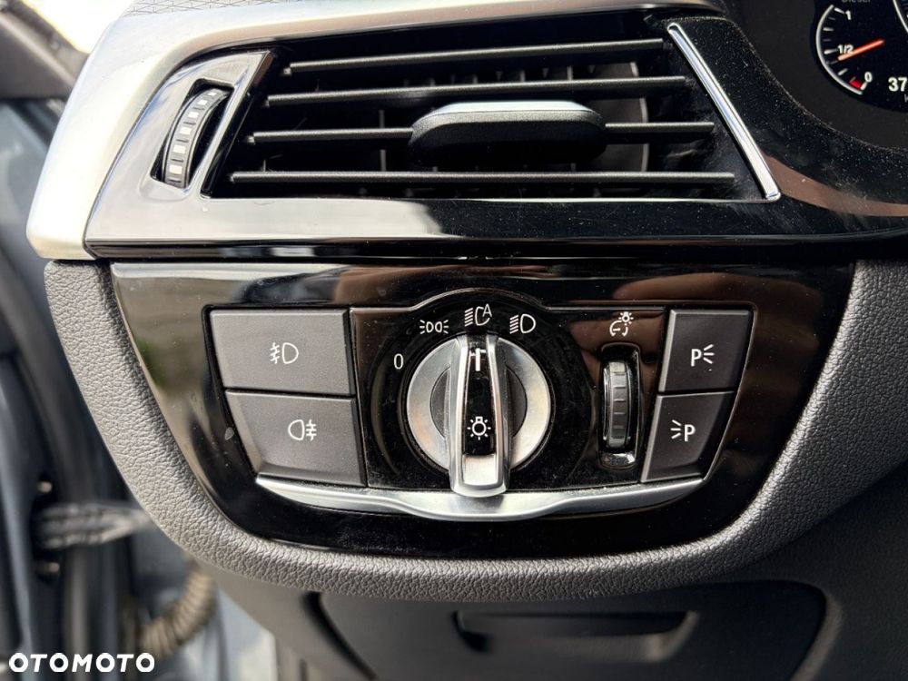 BMW Seria 5 - 27