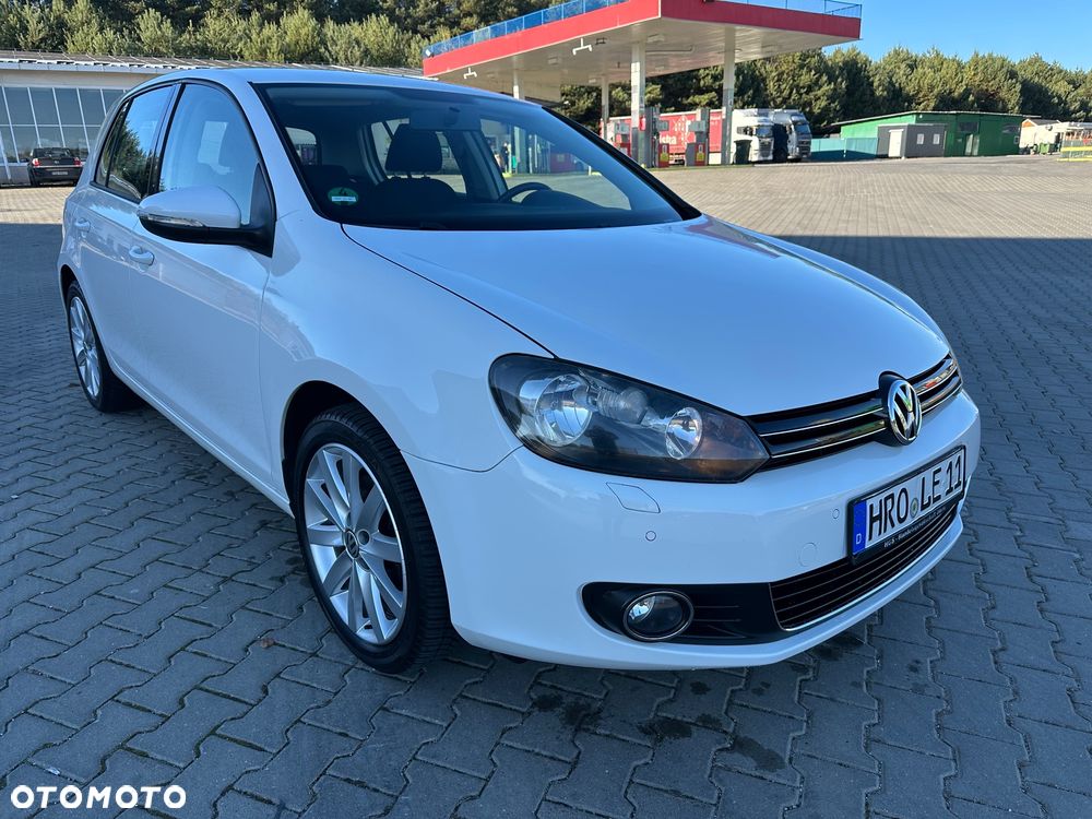 Peugeot 308 120 VTi Millesim 200 - 2