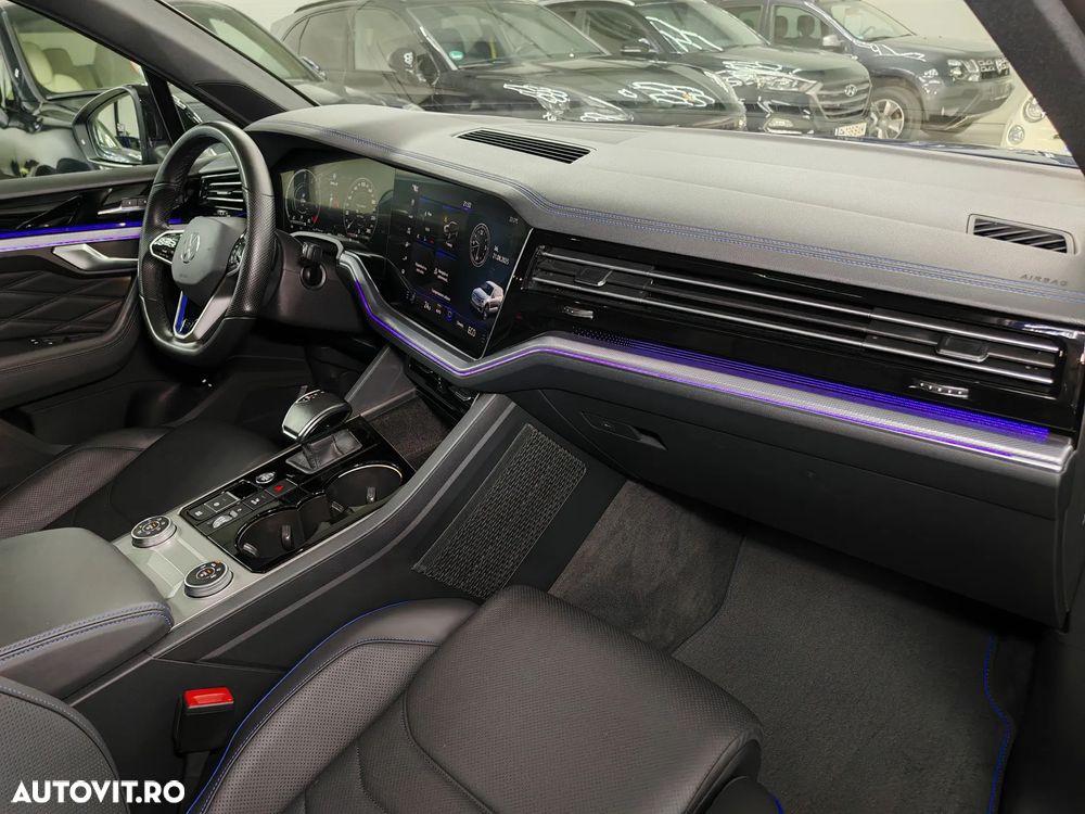Volkswagen Touareg V6 TSI eHybrid PHEV R - 7