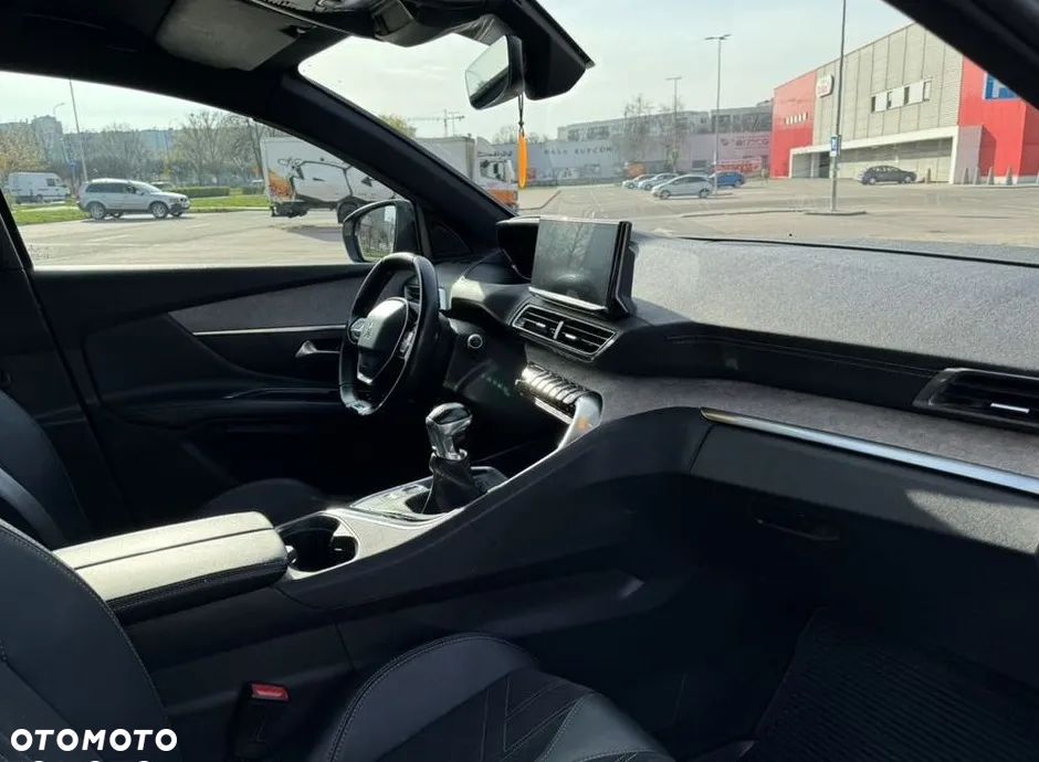 Peugeot 3008 1.5 BlueHDi GT S&S - 16