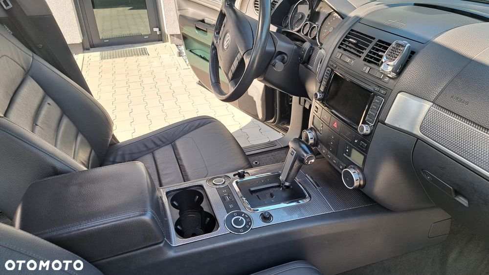 Volkswagen Touareg - 19