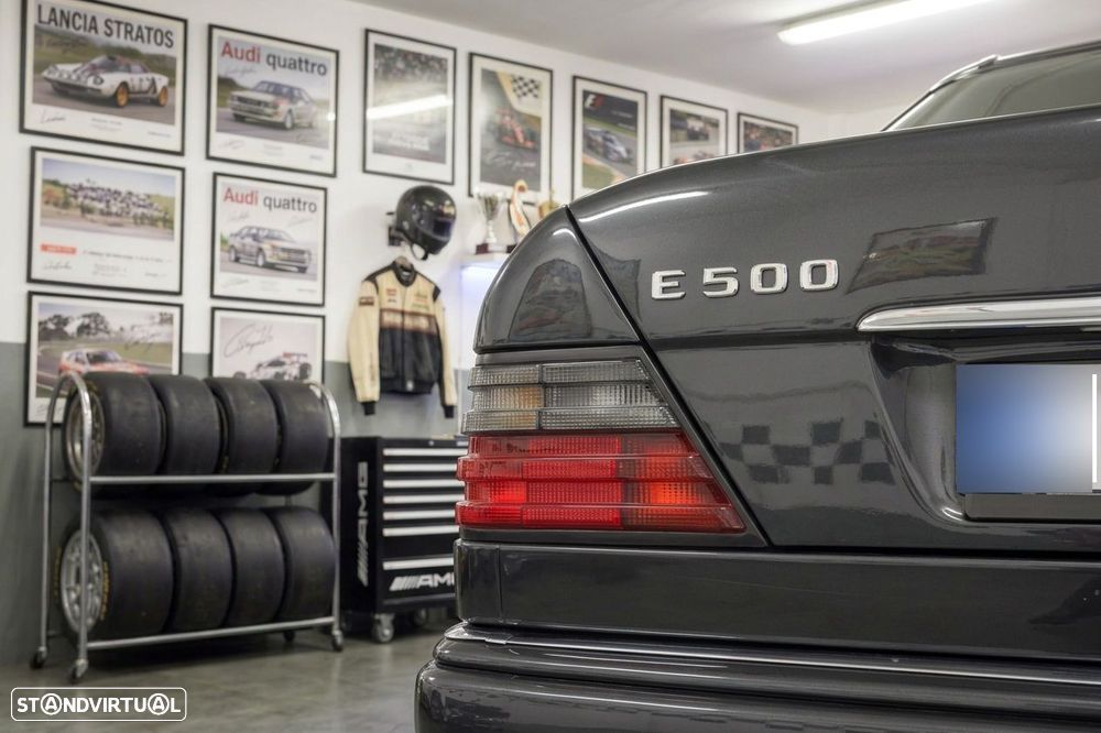 Mercedes-Benz E 500 Standard — photo 3