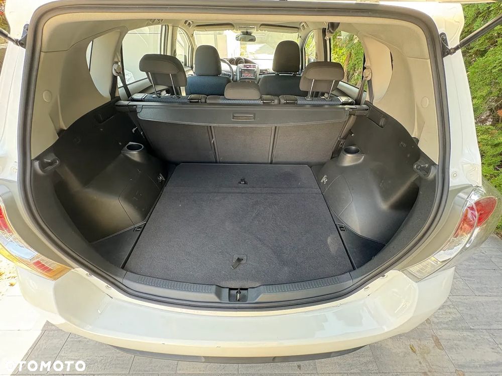 Toyota Verso 1.6 D-4D Active - 17