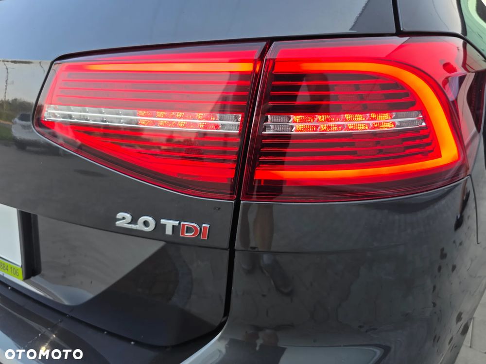 Volkswagen Passat 2.0 TDI SCR 4Mot DSG Highline - 26