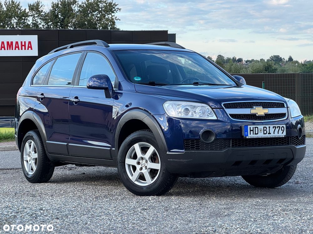Chevrolet Captiva 2.4 LS 5os - 3
