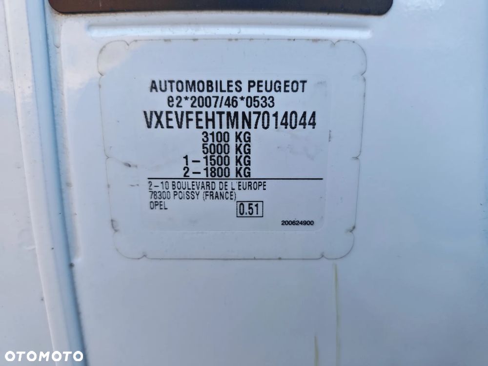 Opel VIVARO Long - 23