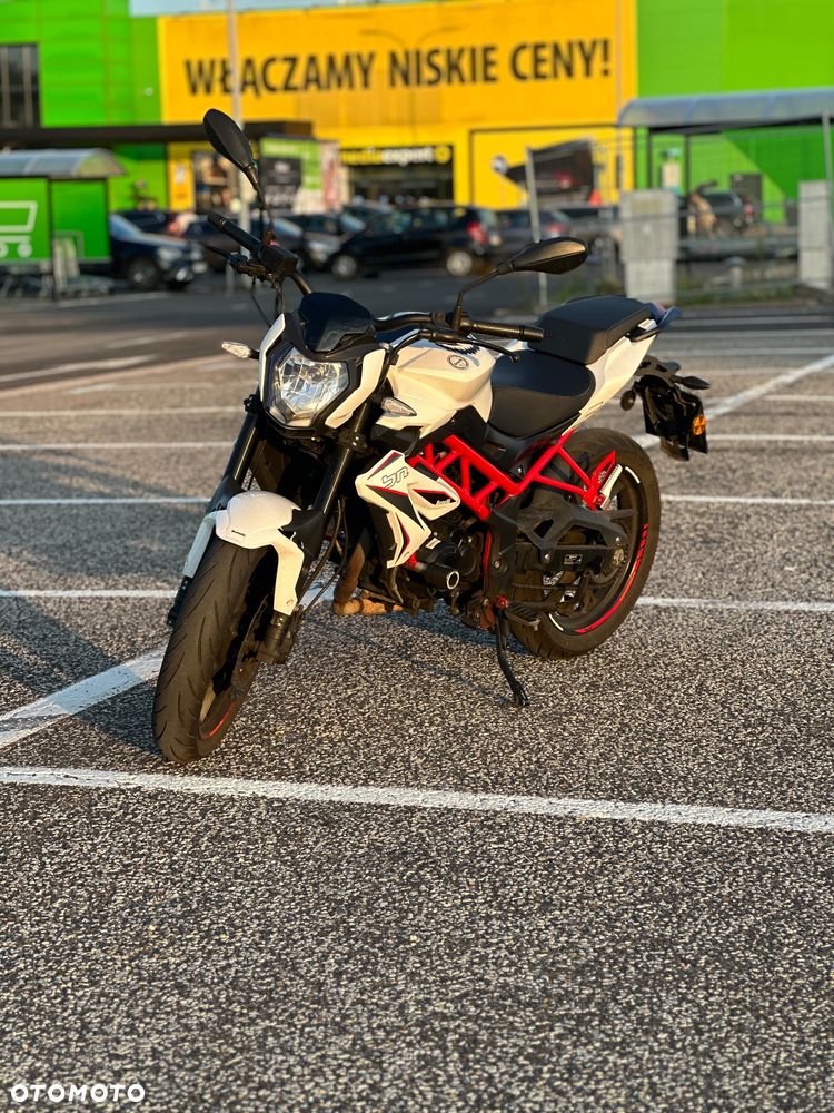 Benelli BN 125 - 1
