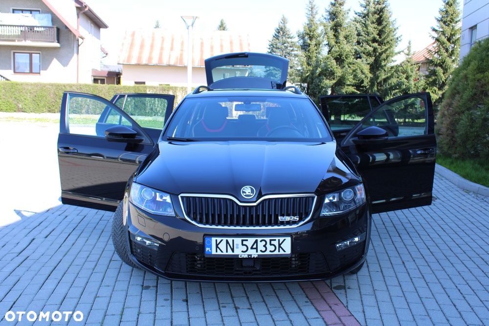 Skoda Octavia 2.0 TSI (Green tec) DSG RS - 14