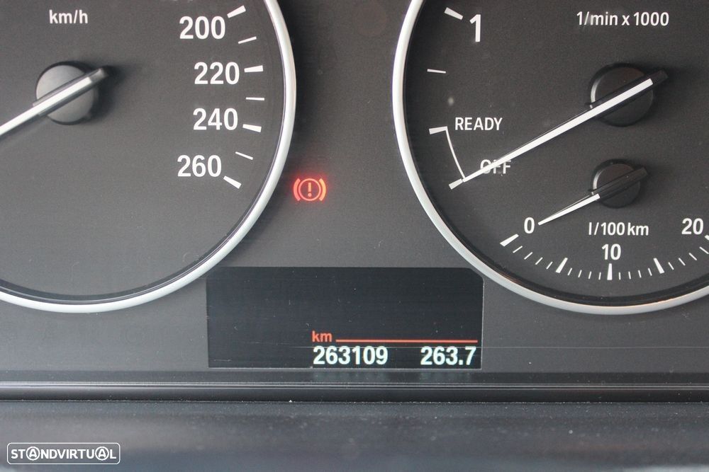 BMW 320 d Touring EfficientDynamics - 14