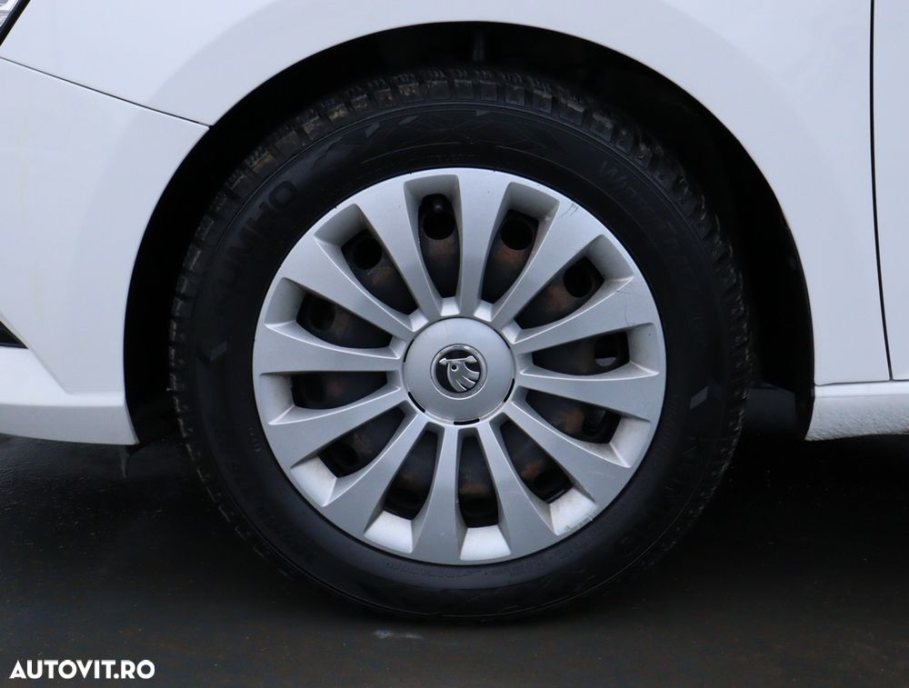 Skoda Fabia 1.0 TSI 95 CP Ambition - 9