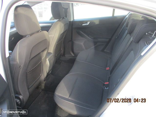Ford Focus 1.5 EcoBlue S&S ACTIVE - 7