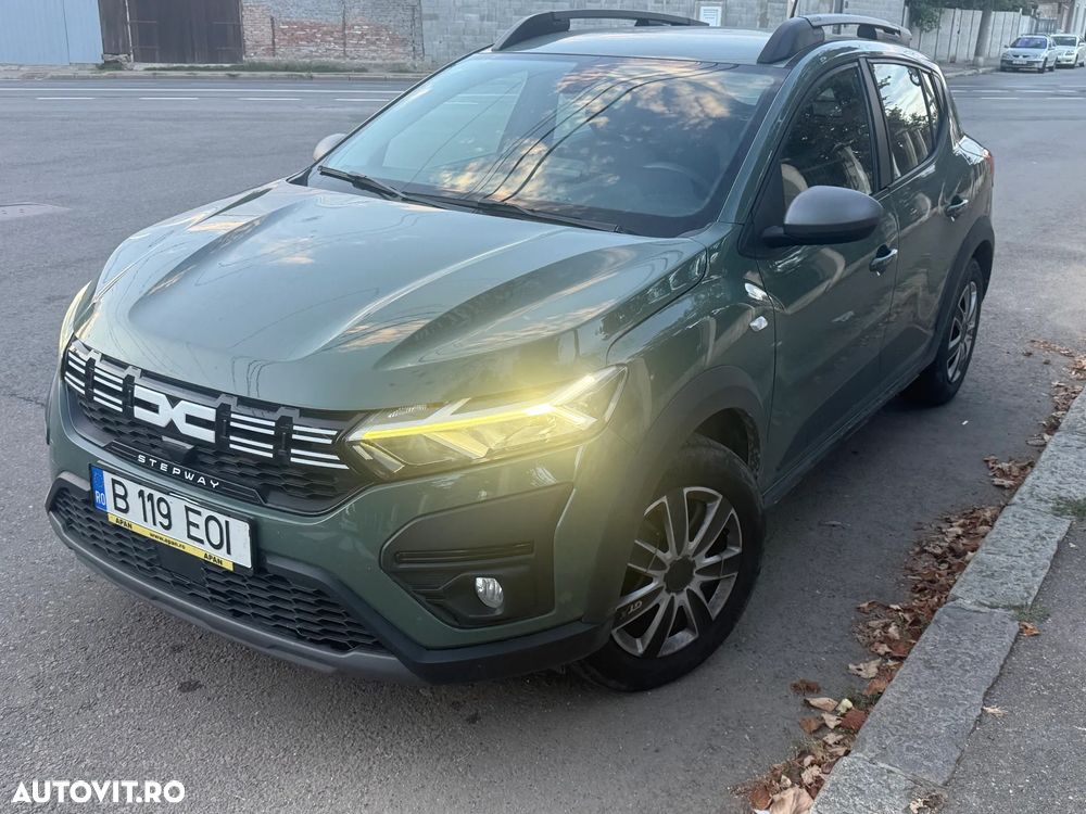 Dacia Sandero Stepway TCe 90 MT5 Comfort - 1
