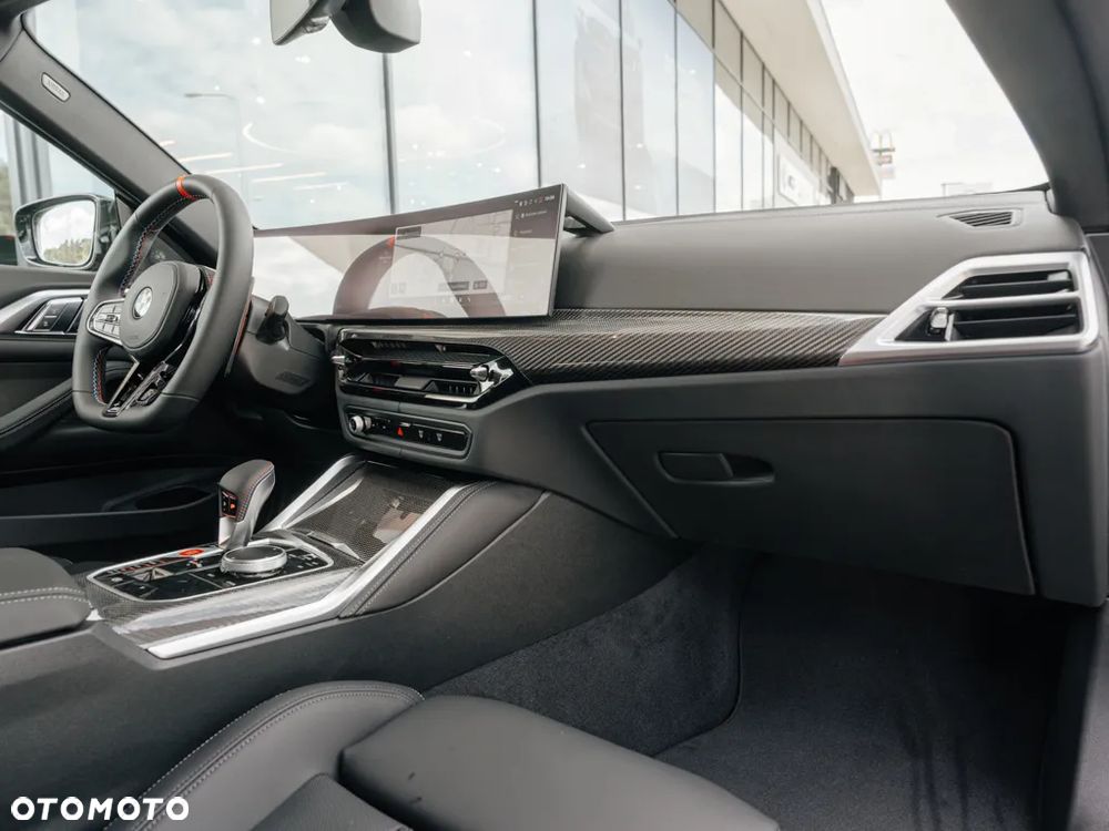 BMW M4 - 8