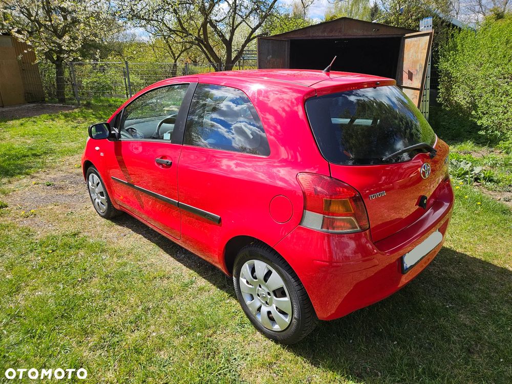 Toyota Yaris 1.33 Luna - 5