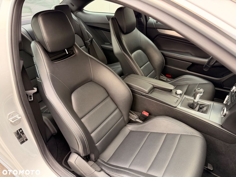 Mercedes-Benz Klasa C 180 BlueEFFICIENCY - 23