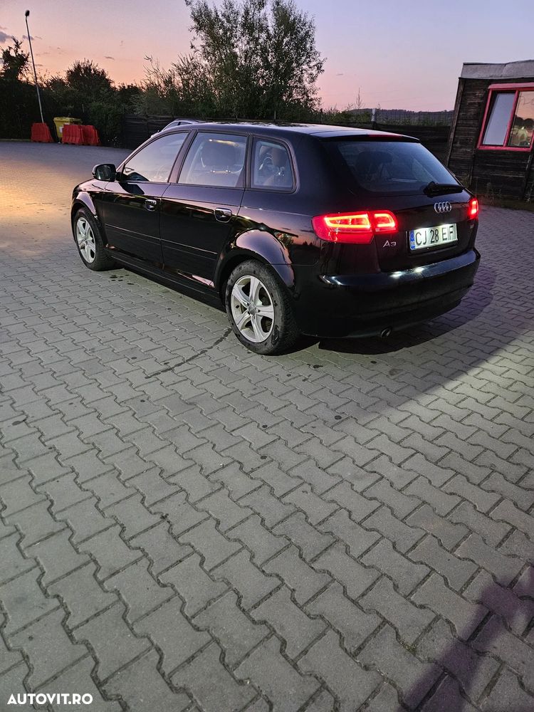 Audi A3 1.6 TDI DPF Ambiente - 4
