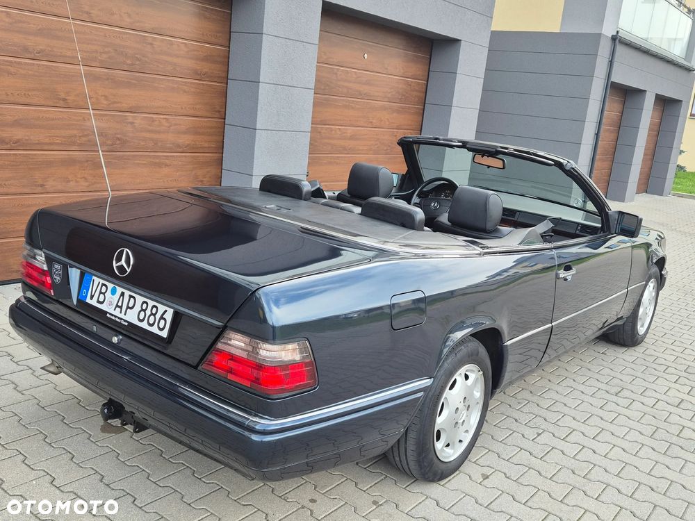 Mercedes-Benz Klasa E - 11