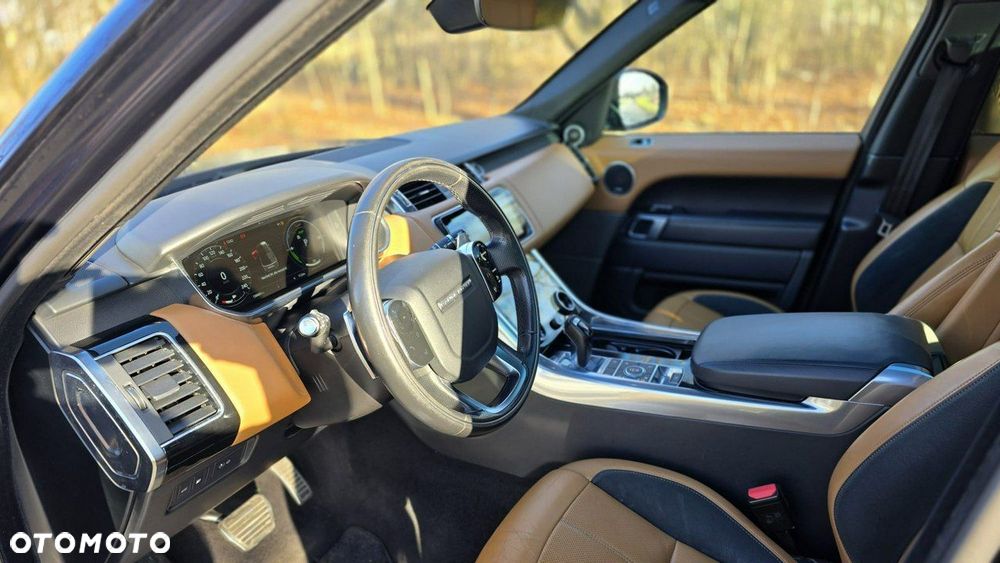 Land Rover Range Rover Sport - 12