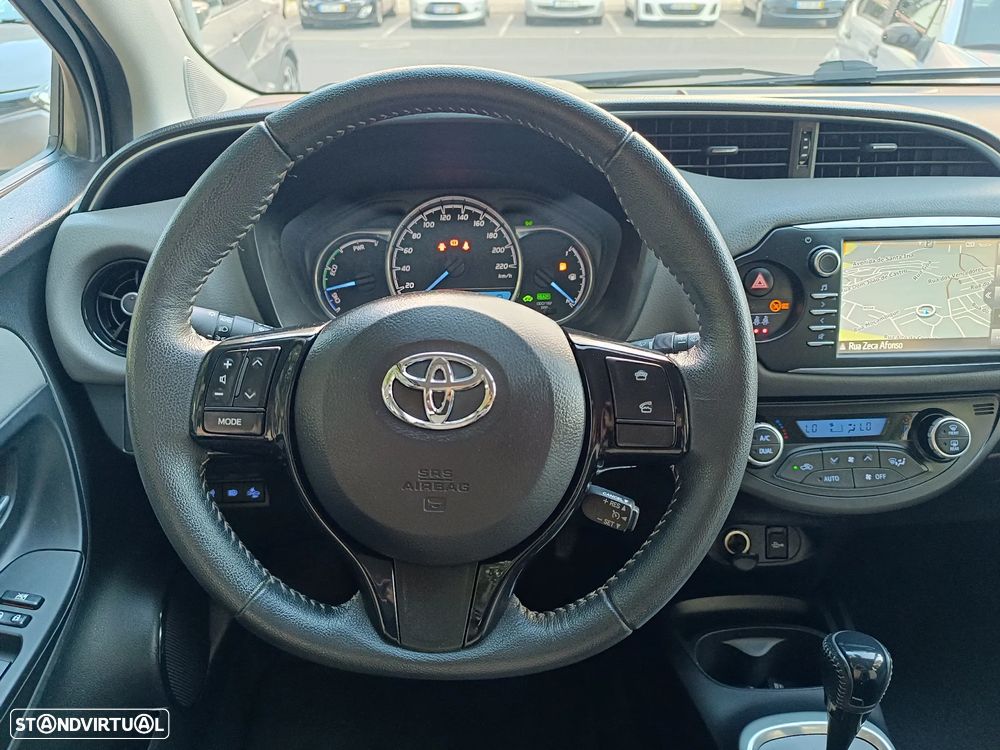 Toyota Yaris 1.5 HDF Comfort - 14