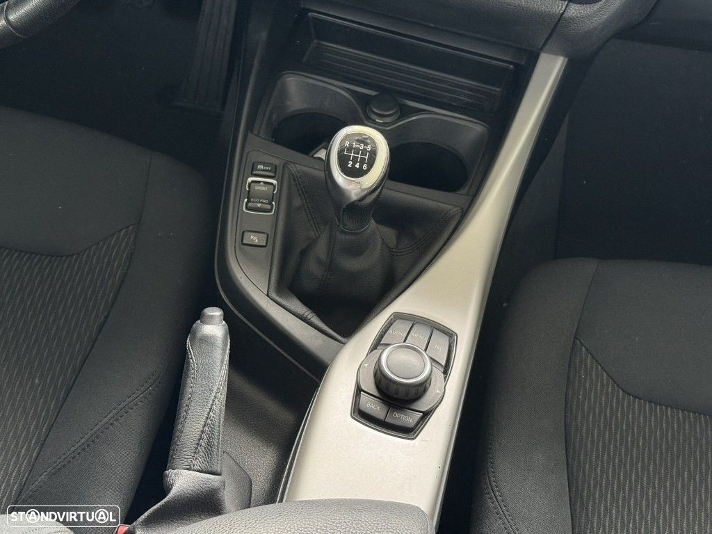 BMW 114 d Line Urban - 25