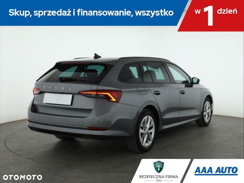 Skoda Octavia - 7