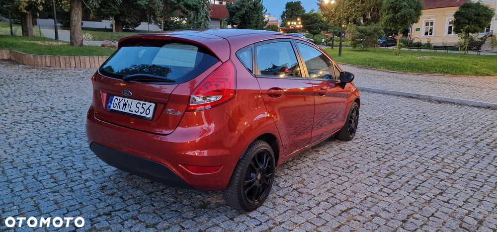 Ford Fiesta 1.25 Ambiente EU5 - 27