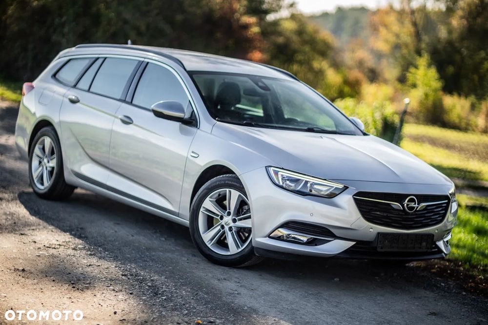 Opel Insignia 2.0 - 9