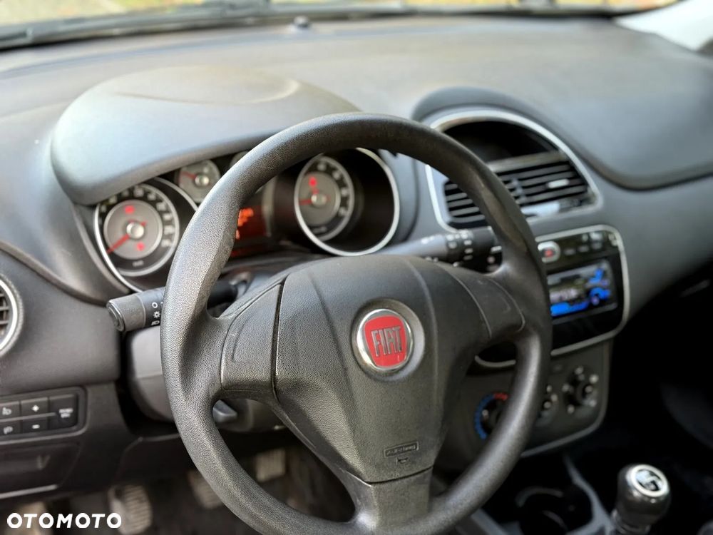 Fiat Grande Punto - 24