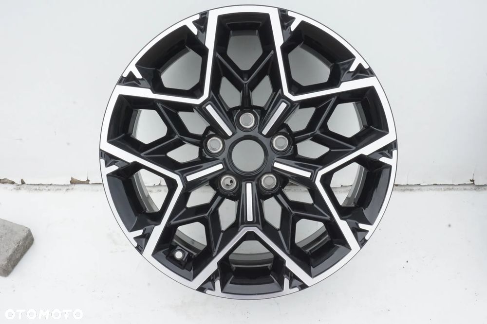 Kia 5x114,3 17 7J et53 stan bdb 52910-J7BA0