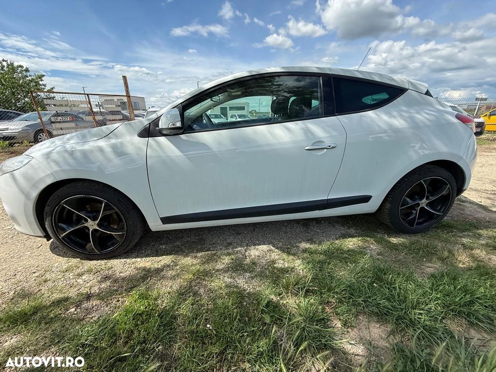 Renault Megane Coupe dCi 160 FAP GT - 3