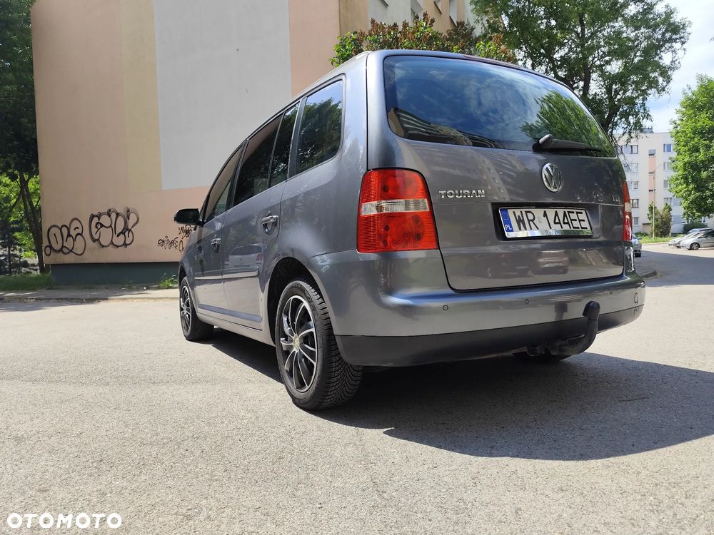 Volkswagen Touran 1.9 TDI Trendline - 4