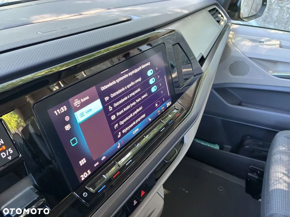 Volkswagen Multivan - 22