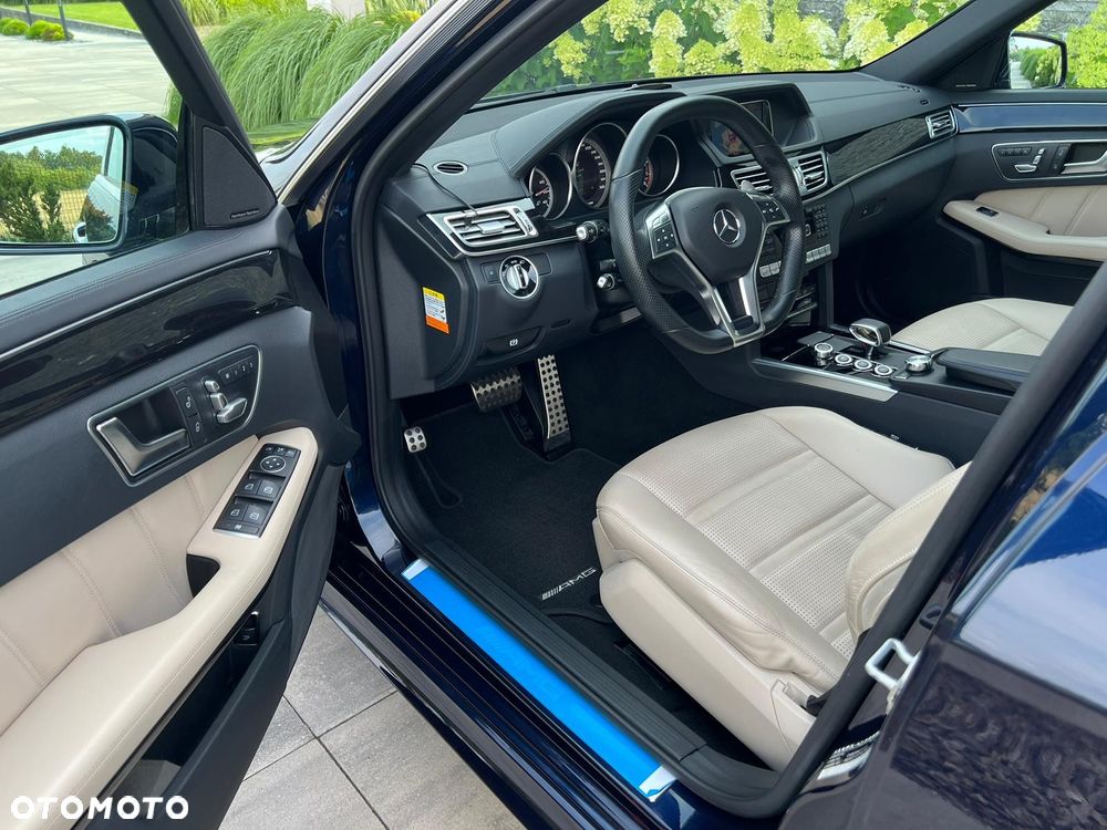 Mercedes-Benz Klasa E 63 AMG 4Matic AMG Speedshift MCT - 8