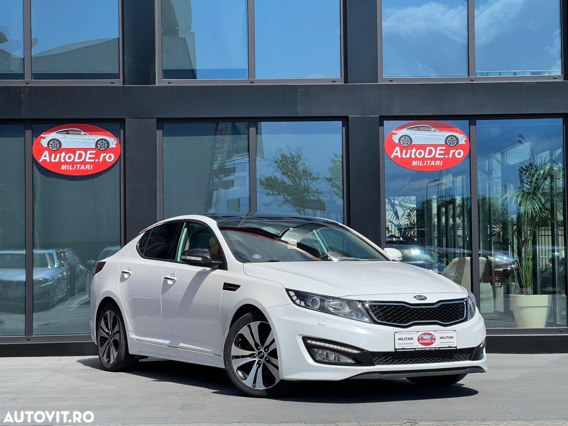 Kia Optima - 2