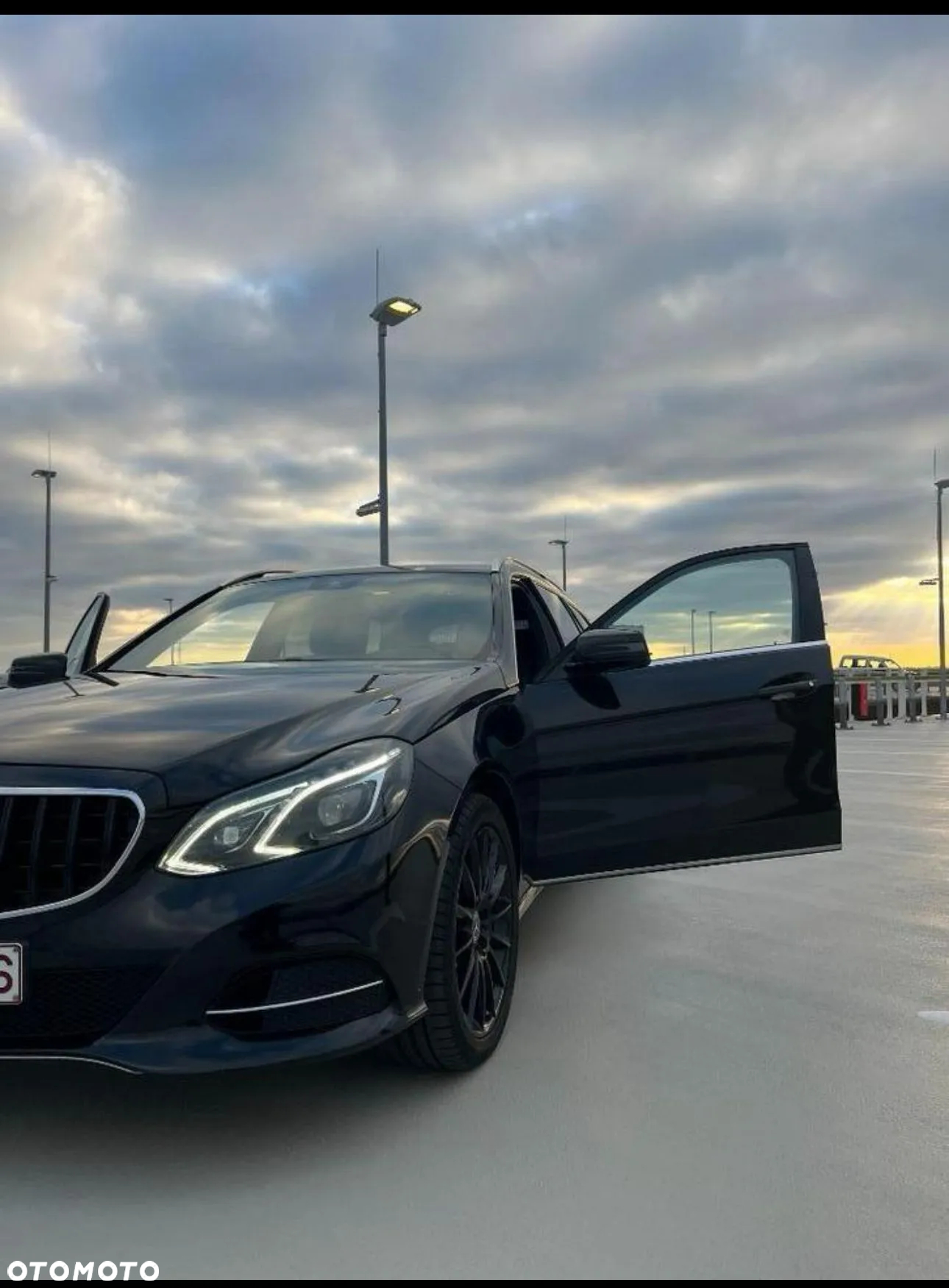 Mercedes-Benz Klasa E 220 BlueTEC 9G-TRONIC Elegance - 3