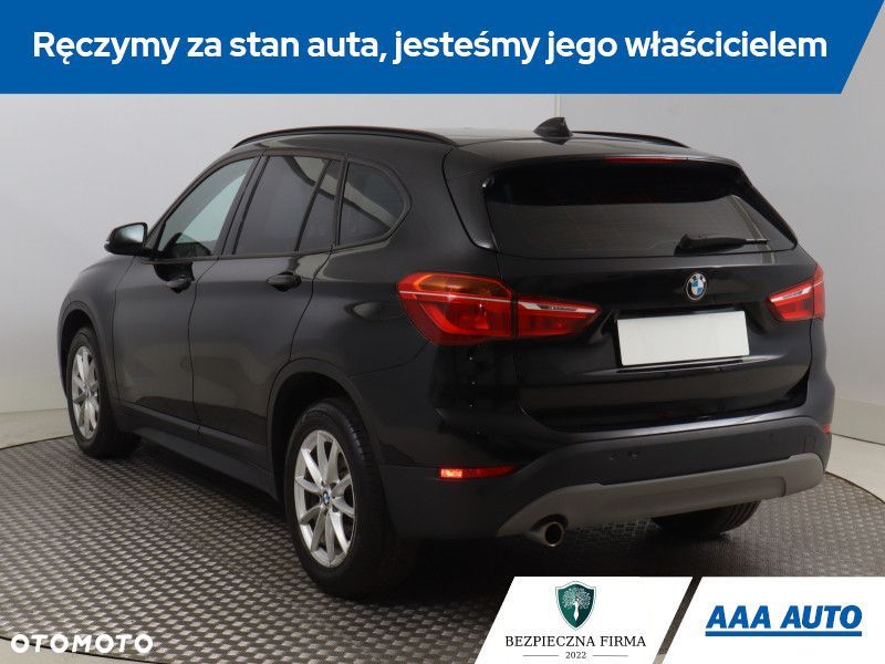 BMW X1 - 6