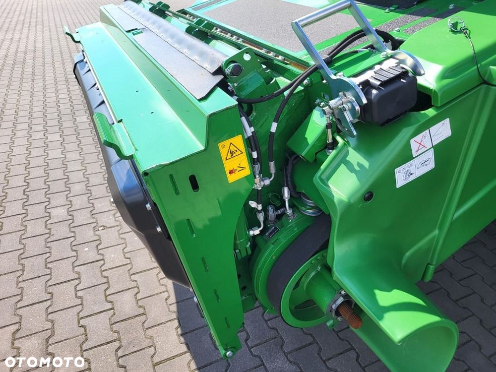 John Deere S 780 i - 9