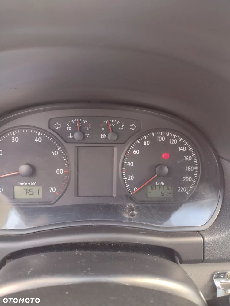 Volkswagen Polo 1.2 Basis - 2