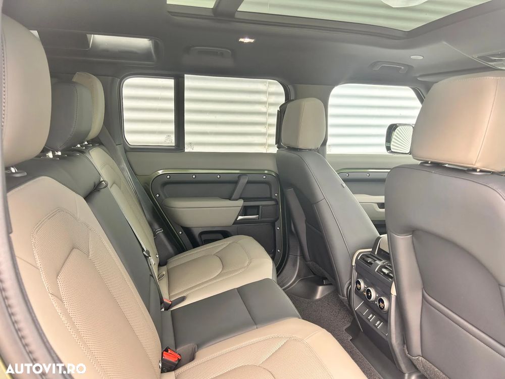 Land Rover Defender 110 3.0 D250 MHEV X-Dynamic SE - 10