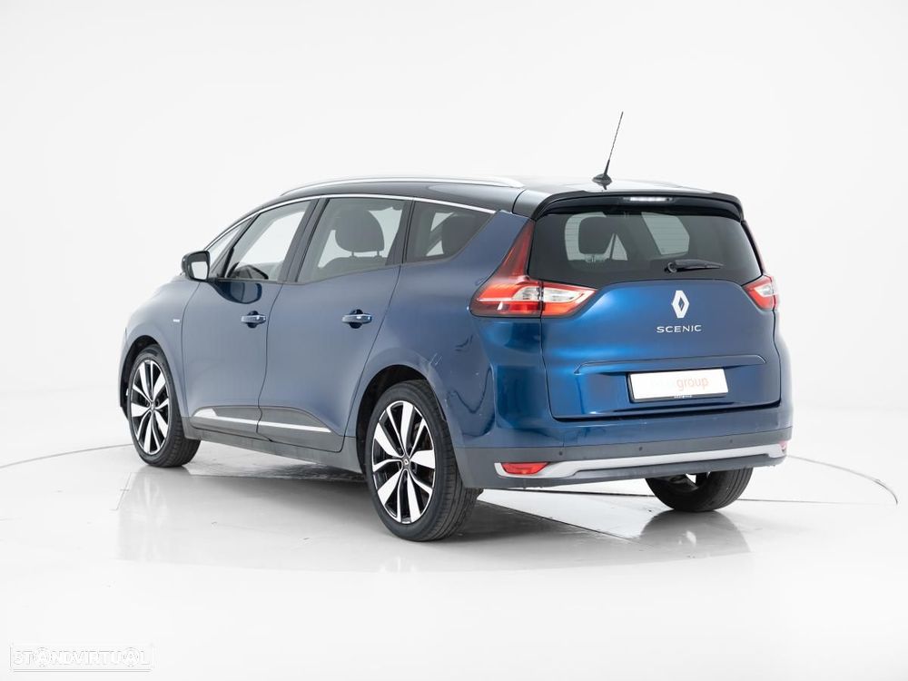 Renault Scénic - 5