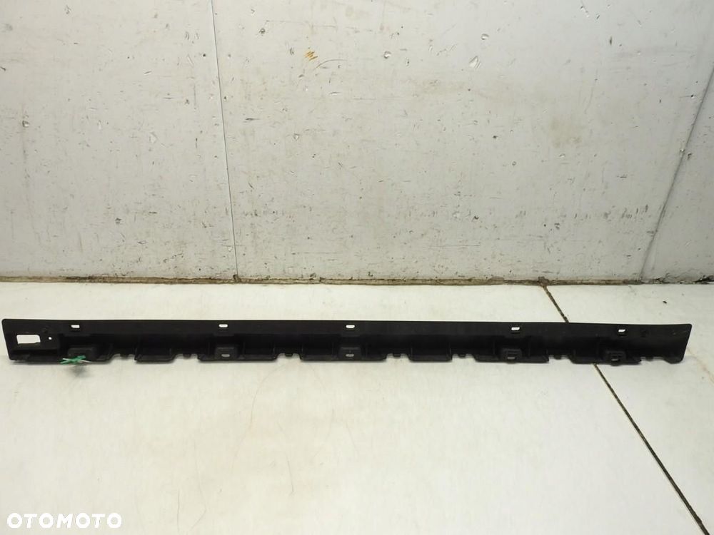 ŚLIZG MOCOWANIE PROGU LEWE BMW X3 E83 3330869 - 3