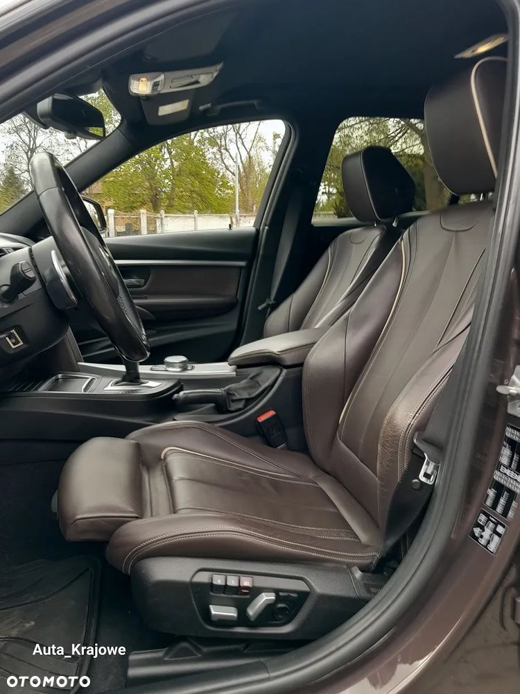 BMW Seria 3 330i xDrive Edition M Sport Shadow - 34