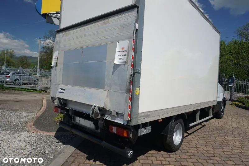 Iveco 35C16 izoterma kontener skrzynia wywrotka HDS - 5
