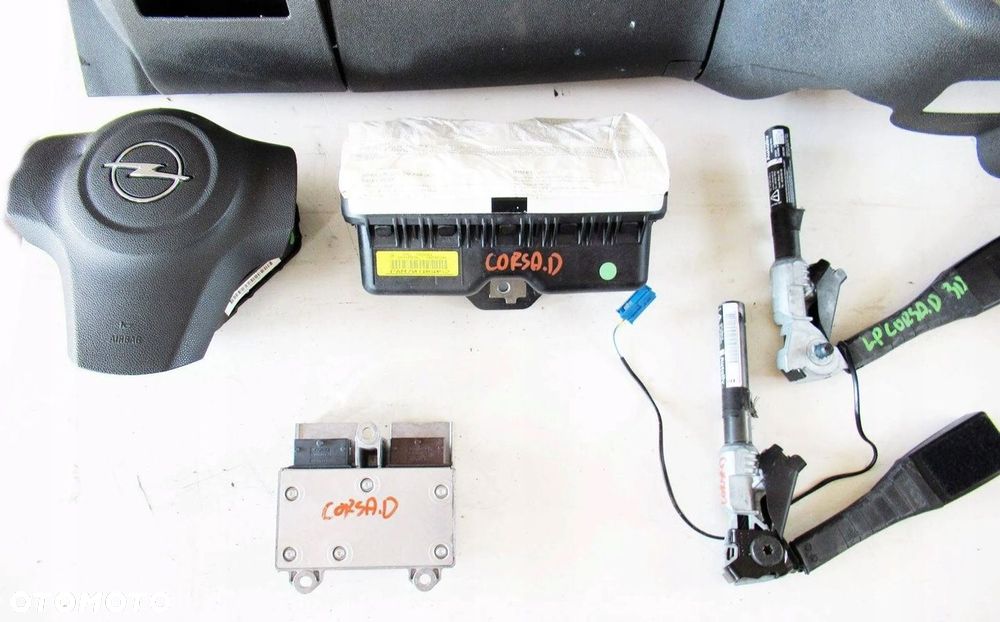 OPEL CORSA D KONSOLA KOKPIT DESKA PODUSZKI NAPINACZE SENSOR - 2