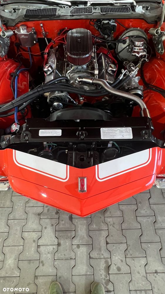 Chevrolet Camaro - 26