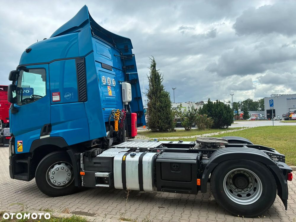 Renault T480 Sleeper Cab - 8
