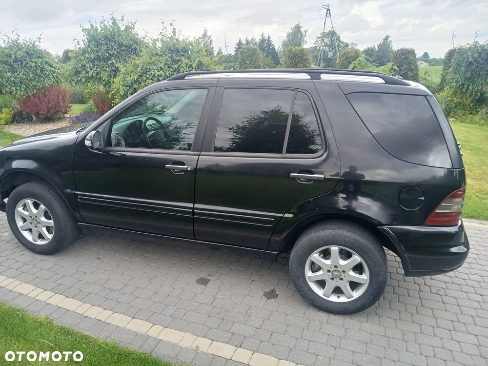 Mercedes-Benz ML - 9
