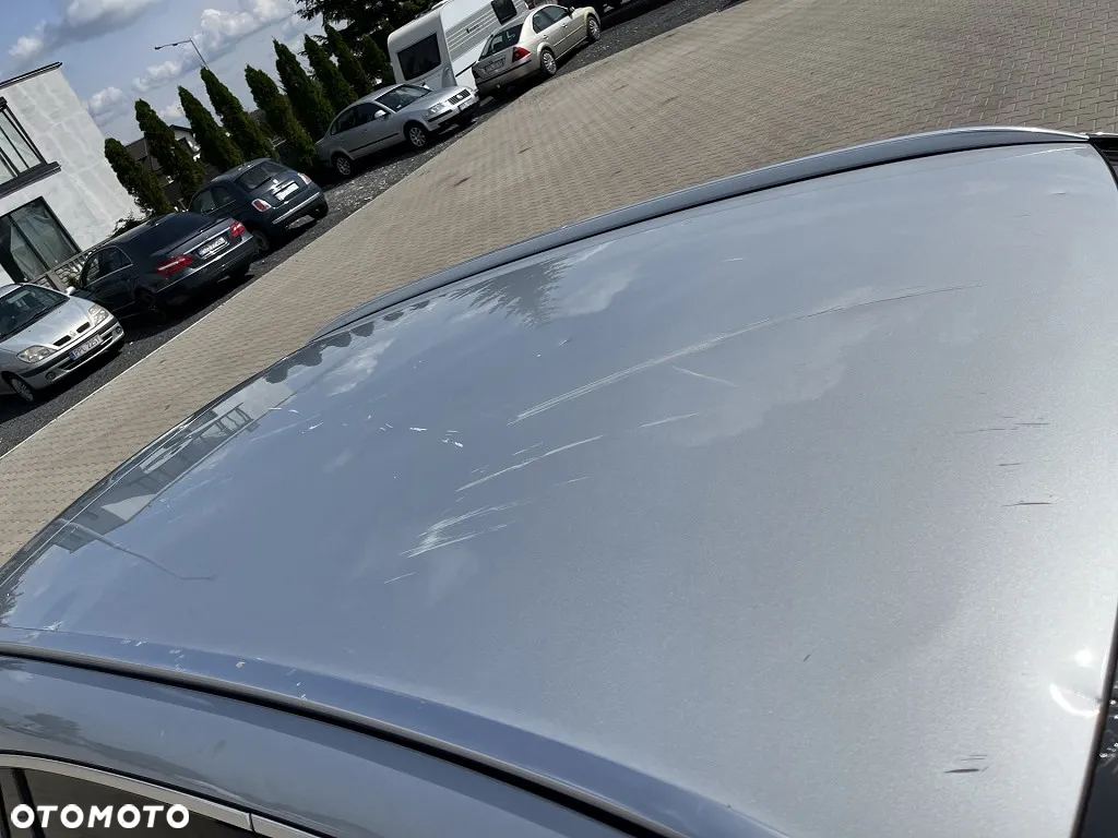 Mercedes-Benz GLA - 15