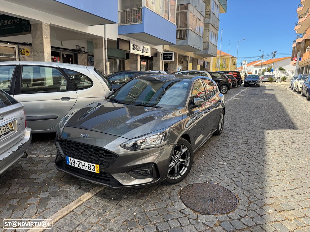 Ford Focus 1.0 EcoBoost ST-Line - 1