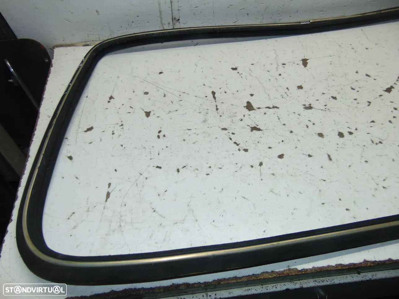 Ford escort MKI borracha para-brisas - 2